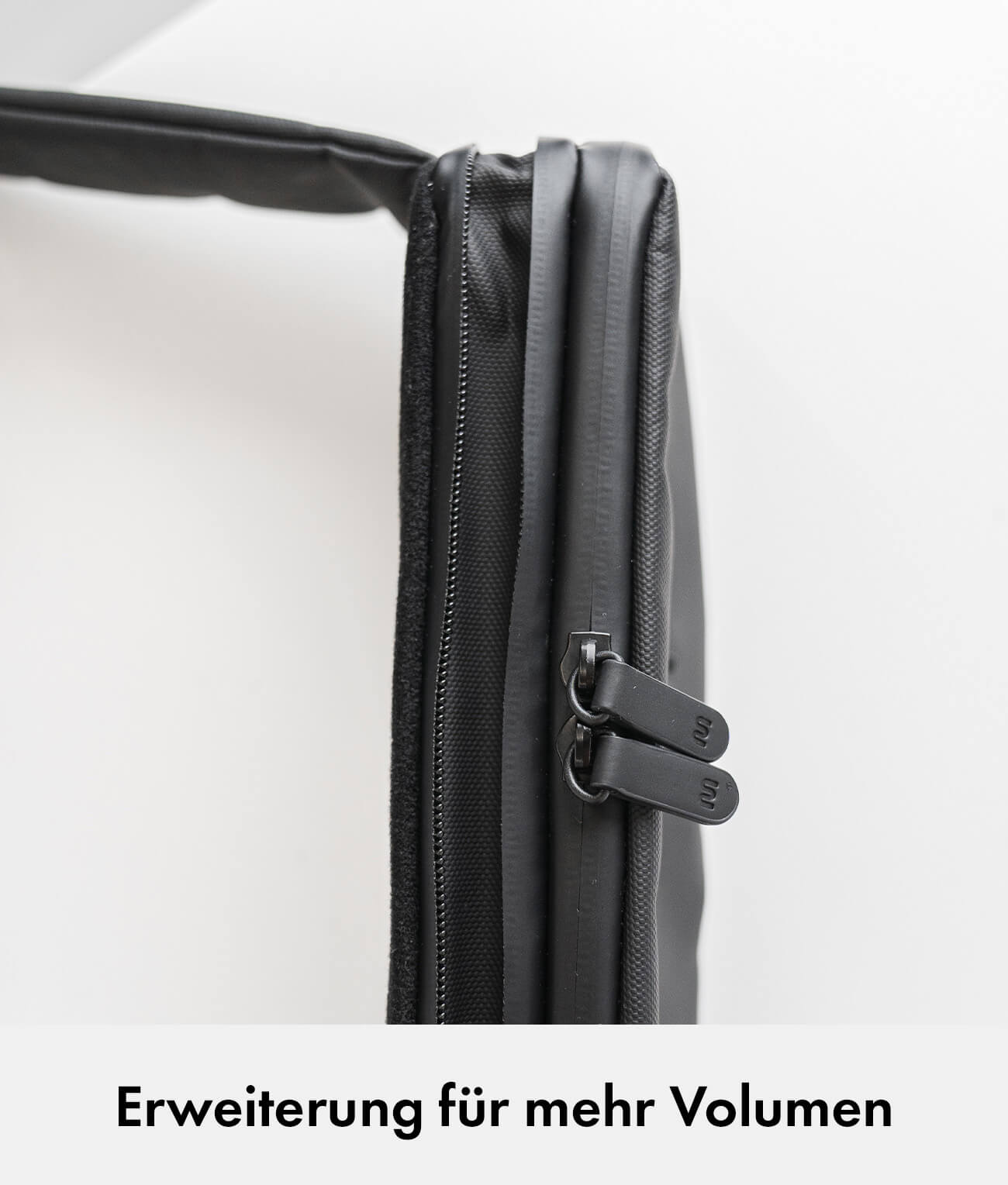 Travel Backpack Pro + Hip Belt Pro Bundle