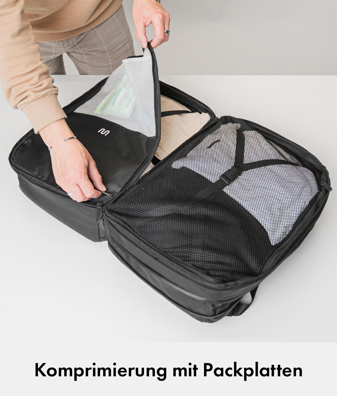 Pro Travel Bundle M – Travel Backpack Pro + Packing Cubes + Toiletry Bag